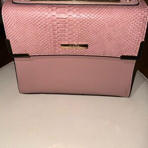 Chic Pink Textured Clutch